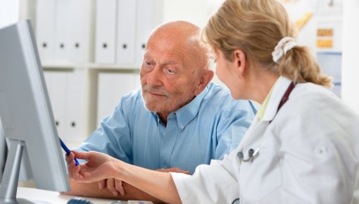 Photo of a patient and doctor