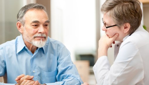 Photo of a patient and doctor